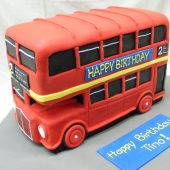 3D London Bus birthday cake