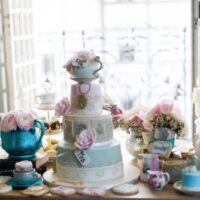 alice-in-wonderland cakes on table