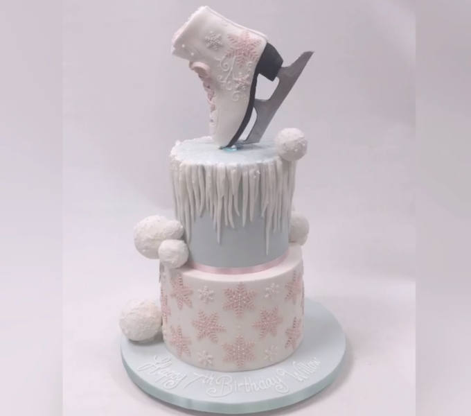 Cakes that move! Cakes by Robin