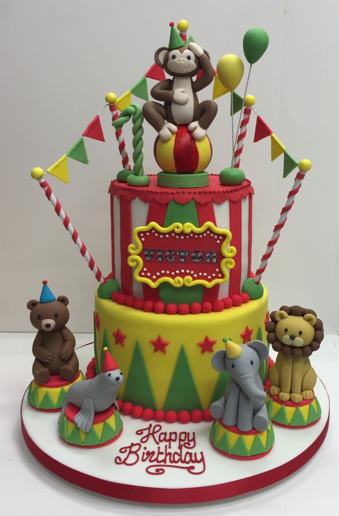 Circus themed birthday cake