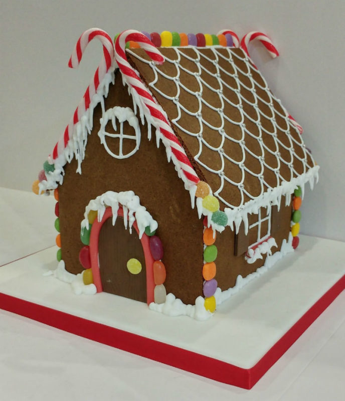 Christmas Cakes Delivered in London Cakes by Robin