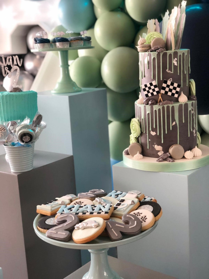 Car themed desert table for 2nd birthday