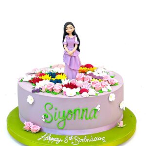 Isabela Madrigal character model Encanto birthday cake