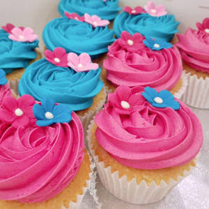Moana Themed Cupcakes Image