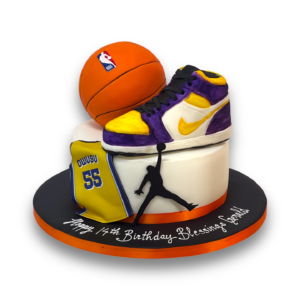 Basketball cake