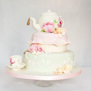 Tea pot vintage cake