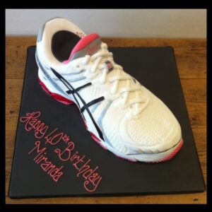 Trainer cake