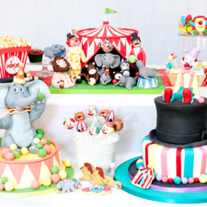 Circus dessert table