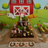 fun-at-the-farm-party-inspiration (8)