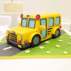 Wheels on the Bus cake