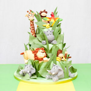 jungle-theme-dessert-table (4)