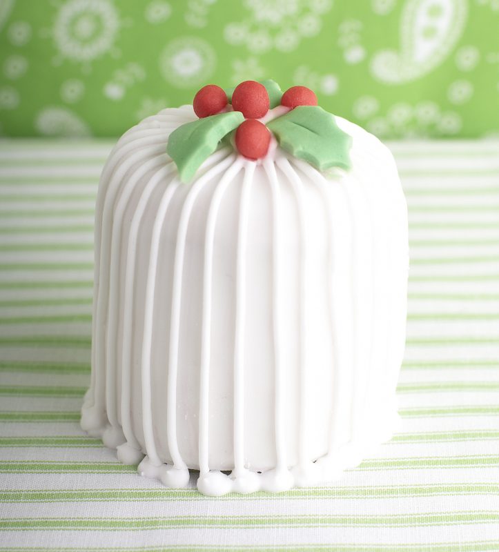 Christmas Cakes Delivered in London Cakes by Robin