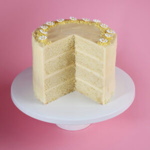 patisserie-cakes-lemon-cut