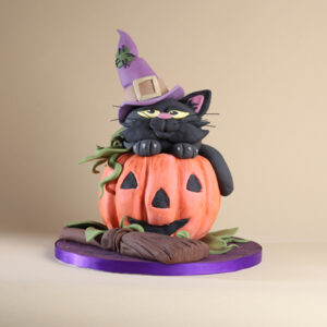 pumpkin-witch-cake