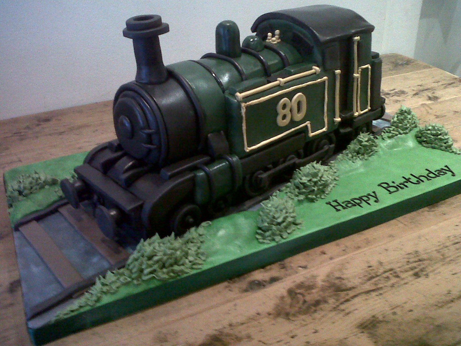 steam engine cake Cakes by Robin
