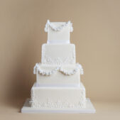 timeless-wedding-cake-4-tier-flower